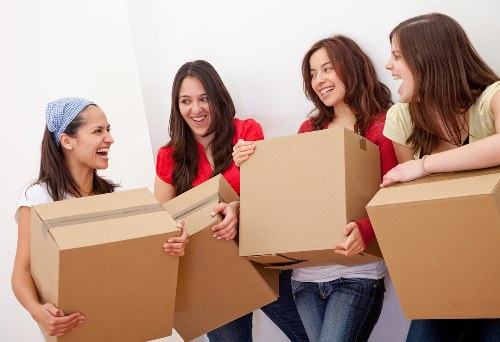 Man with van service for local moves in Putney