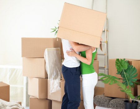 Checklist and moving supplies prepared for a Putney relocation