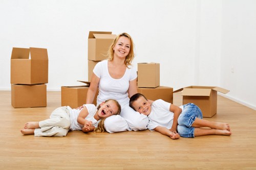 Flexible storage service in Putney for moving and renovations