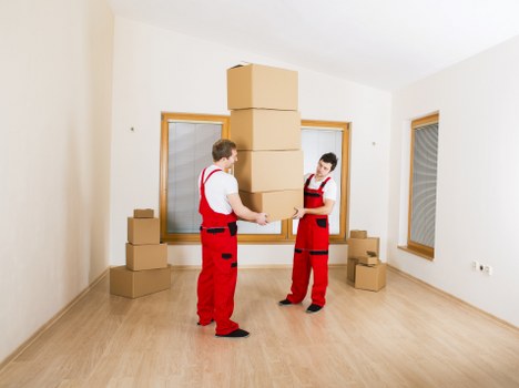 Moving furniture from a Putney flat with stair and access considerations